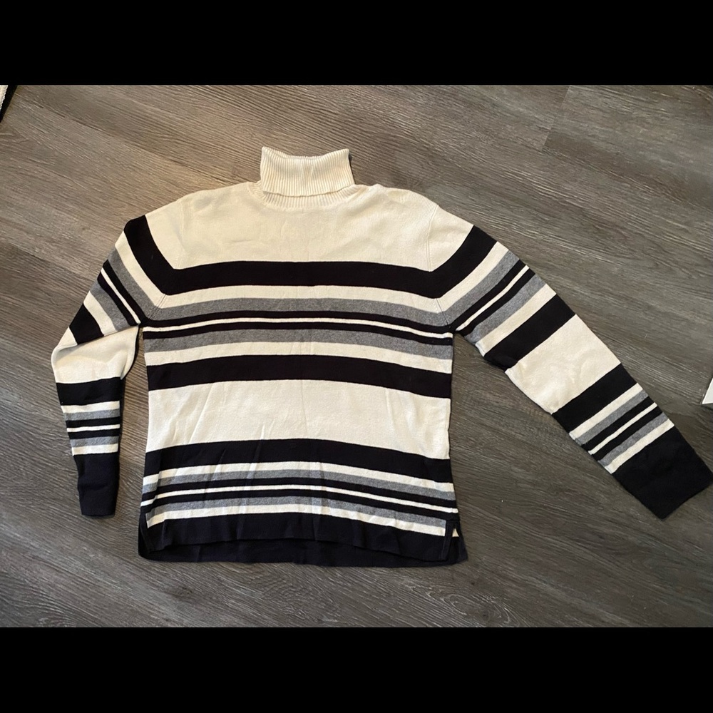Ladies size L Sweater